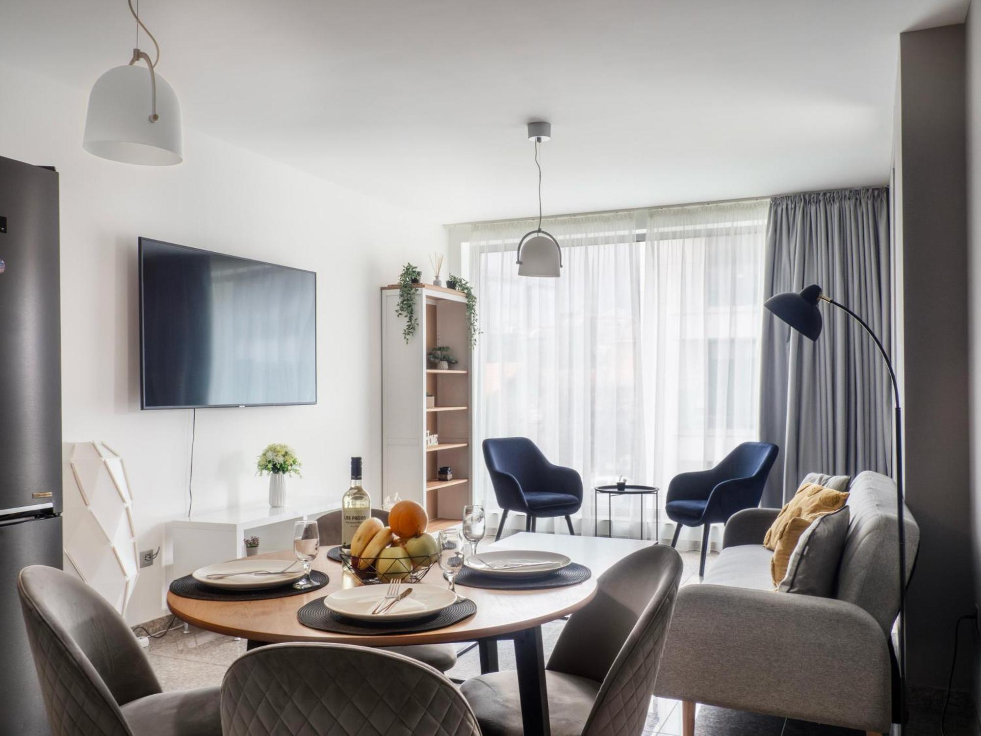 Julie'S Sunny Cozy Apartment With Balcony Sofia Exteriör bild